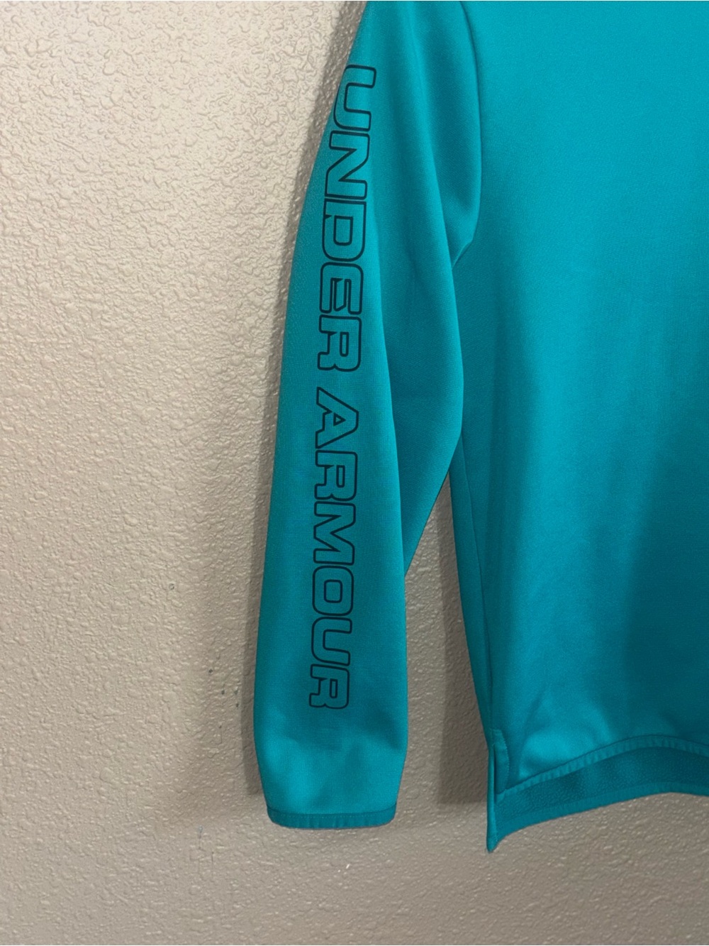 Under Armour Boys ( MED) Basketball Teal Crewneck Performance Sweatshirt - Picture 4 of 10